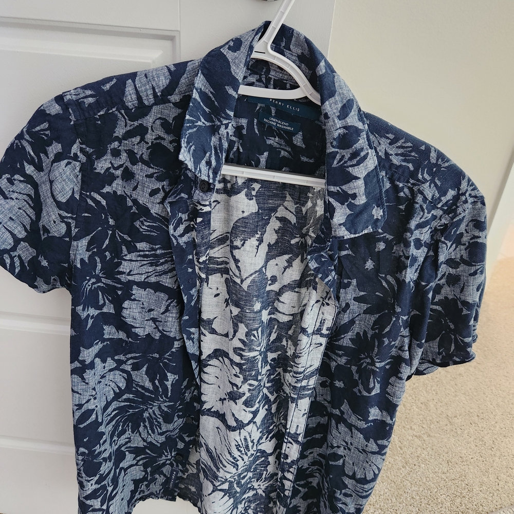 Perry Ellis Navy Floral Linen Shirt